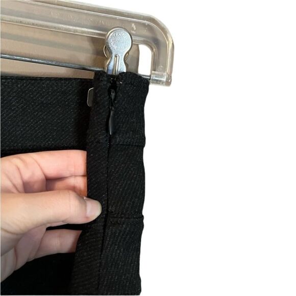 Athleta skirt. Size 4‎ - Picture 9 of 9